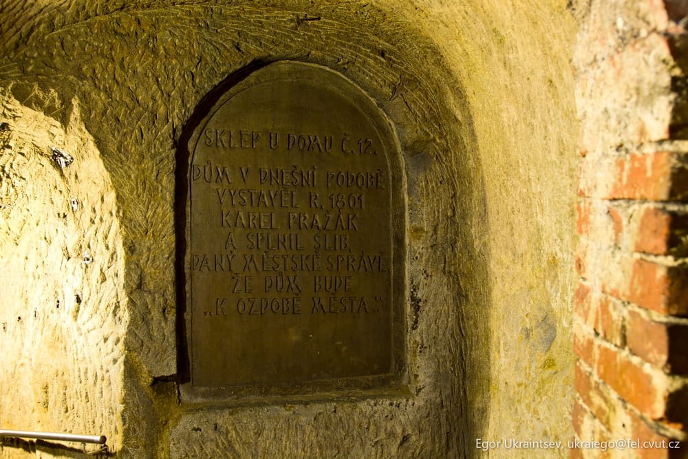 Grave in a stone wall