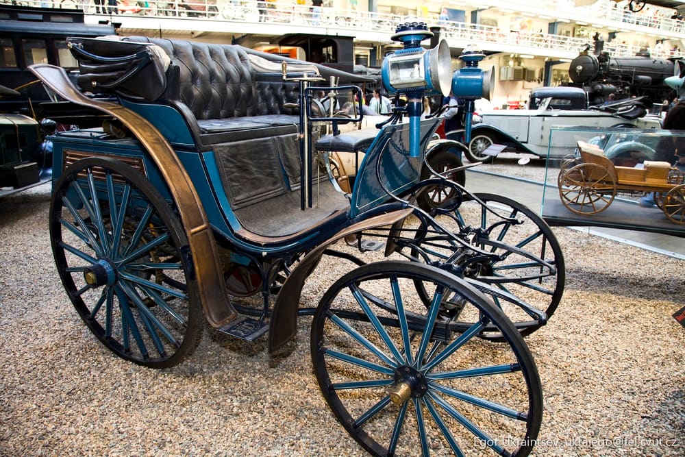 Horse drawn carriage