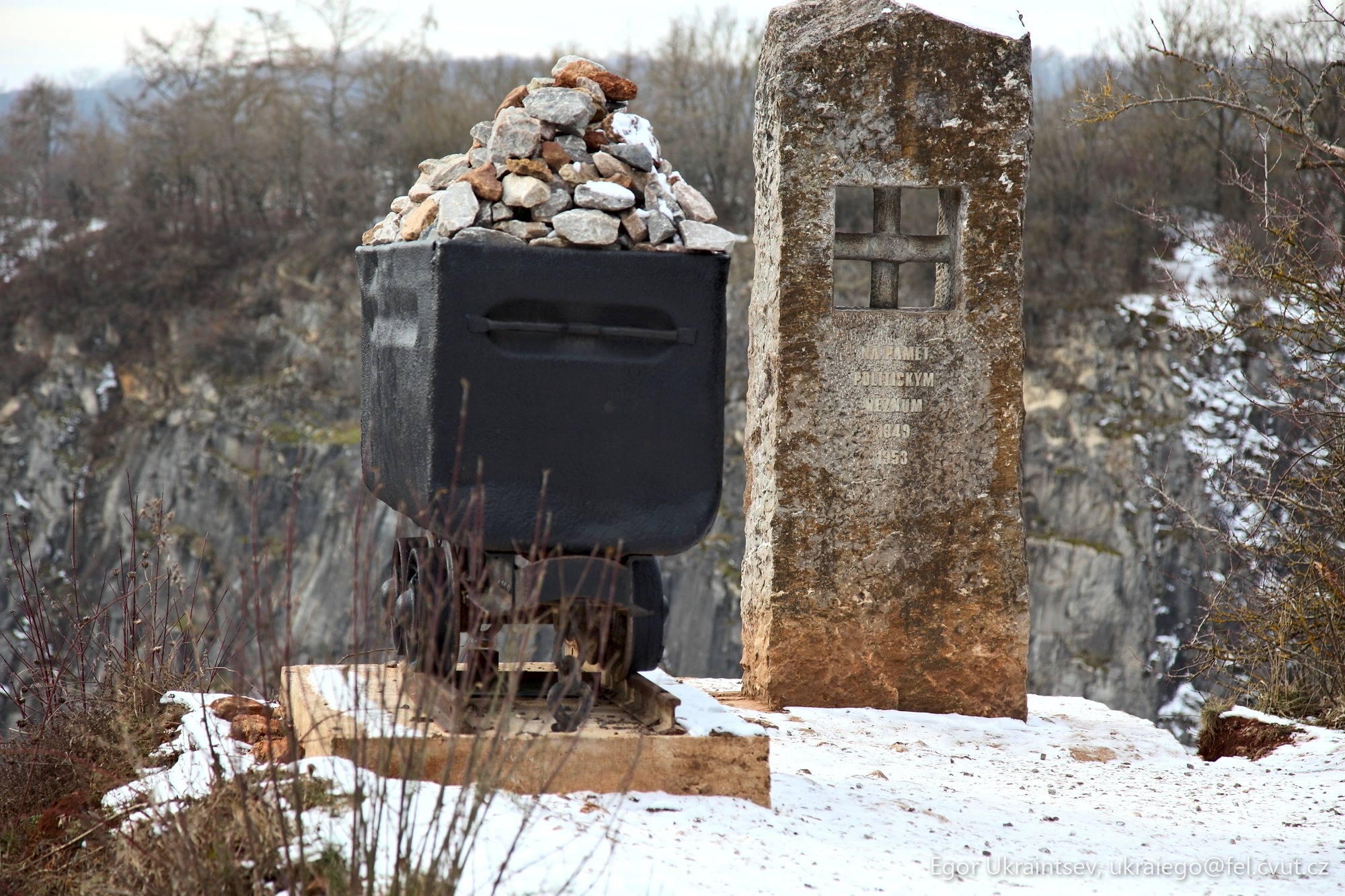 Grave in the snow