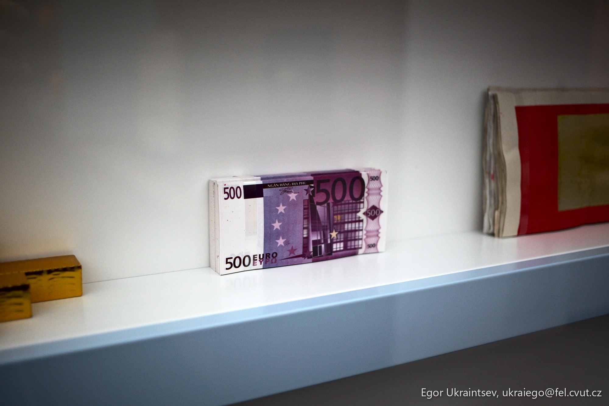 Bank note on a shelf