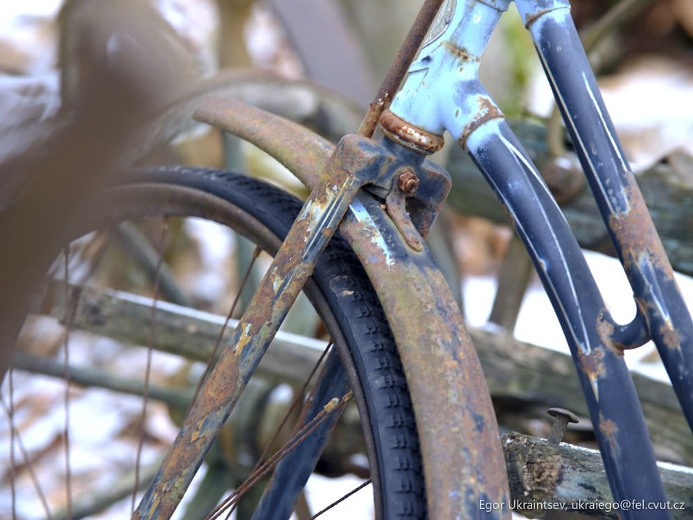 Old bicycle in the woods