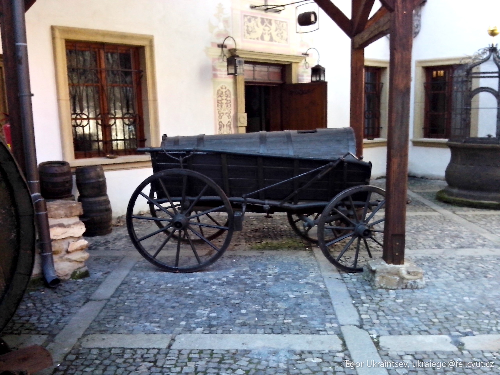 Horse drawn carriage