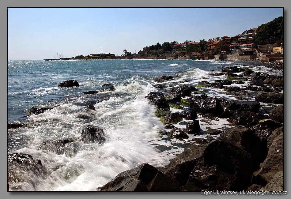 Waves crashing on the rocks