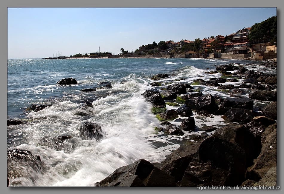 Waves crashing on the rocks