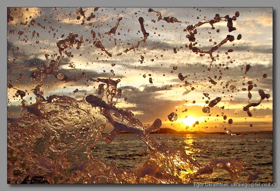 Water splashing on the beach