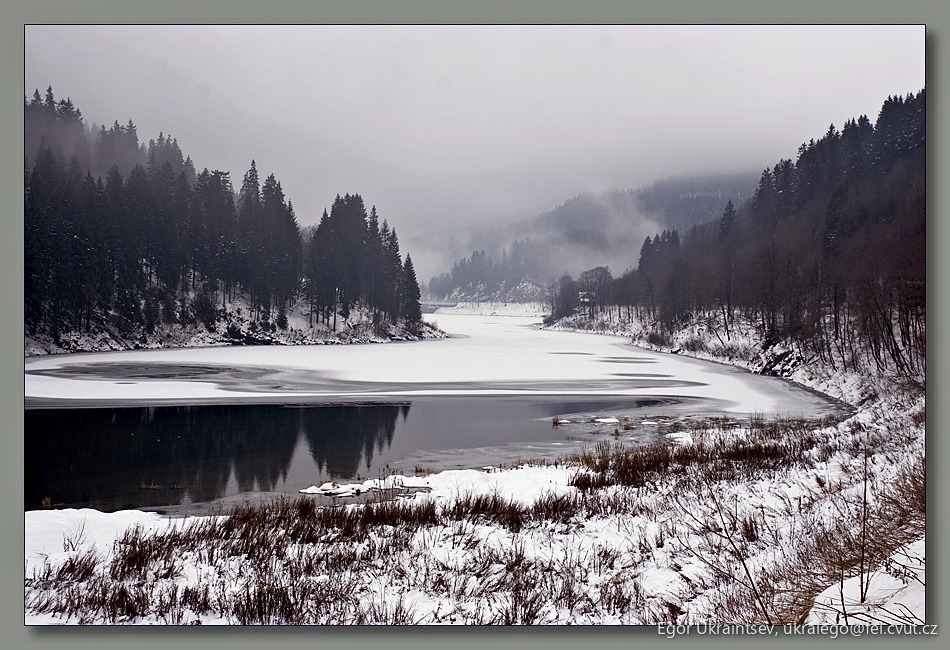 Frozen lake in the winter