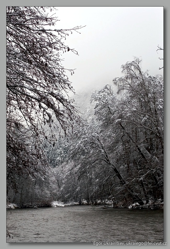 River in the snow