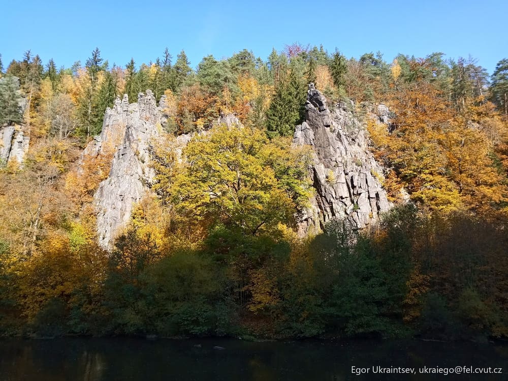 Fall colors along the river