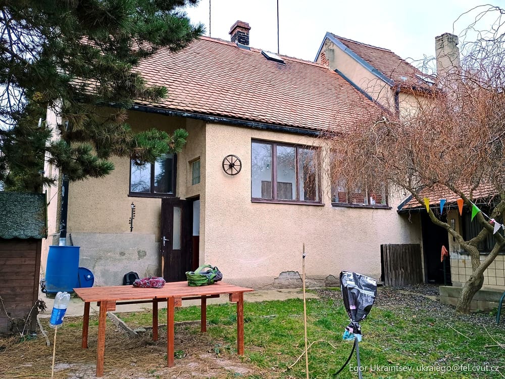 House with a tree