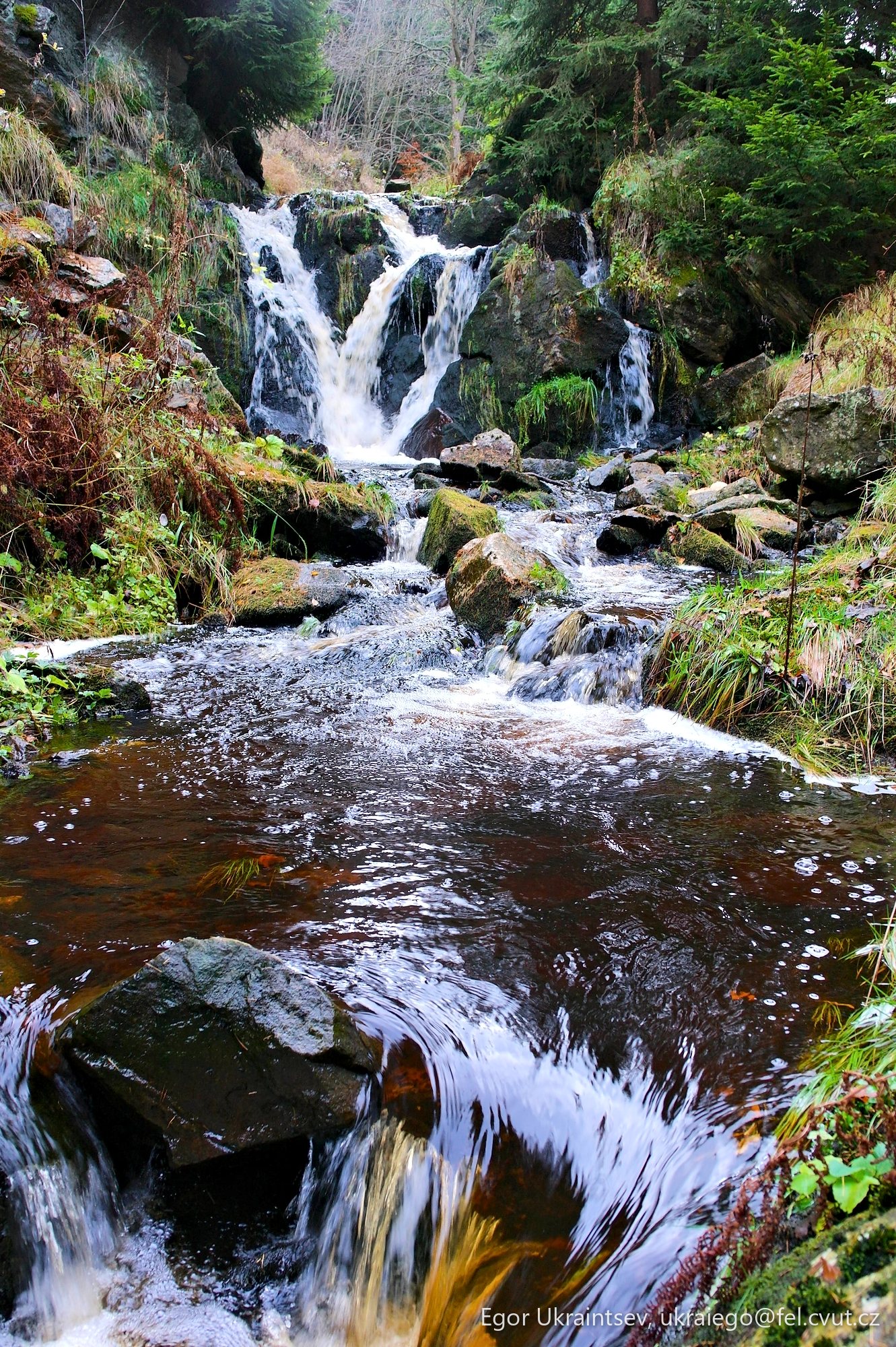 Small waterfall in the lake