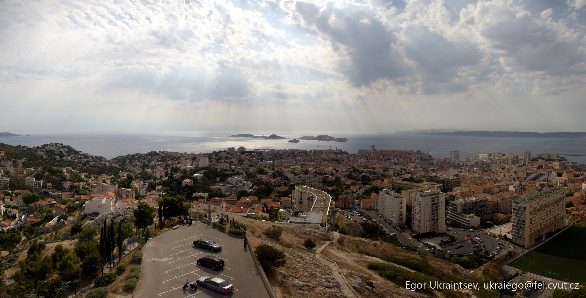 View of a city · France Zamok