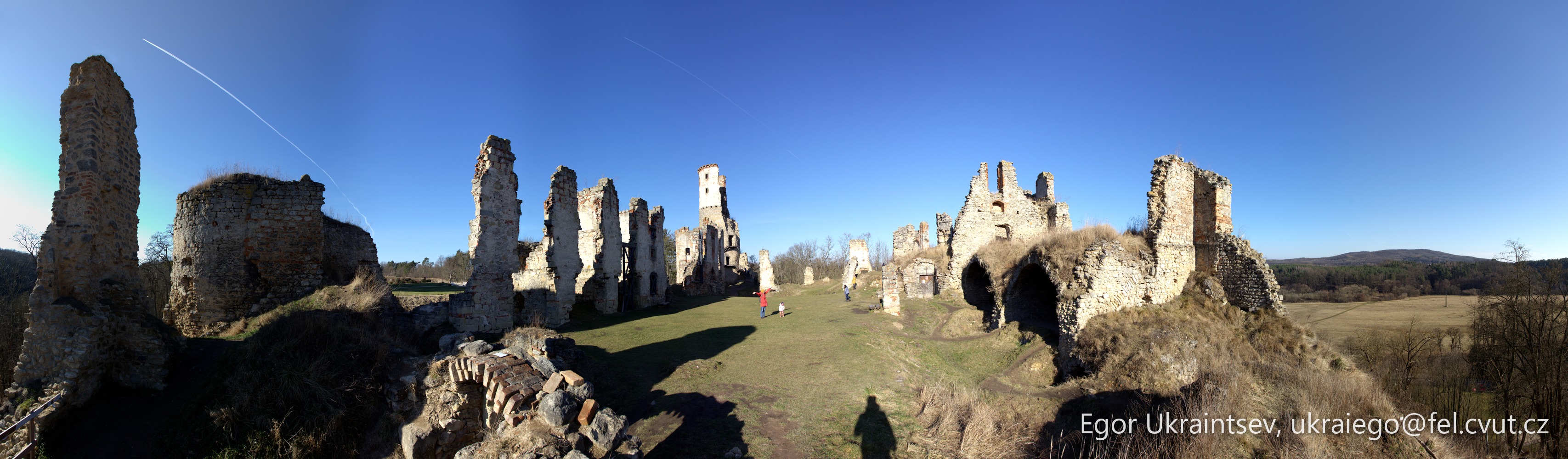 Castle · Zviretice