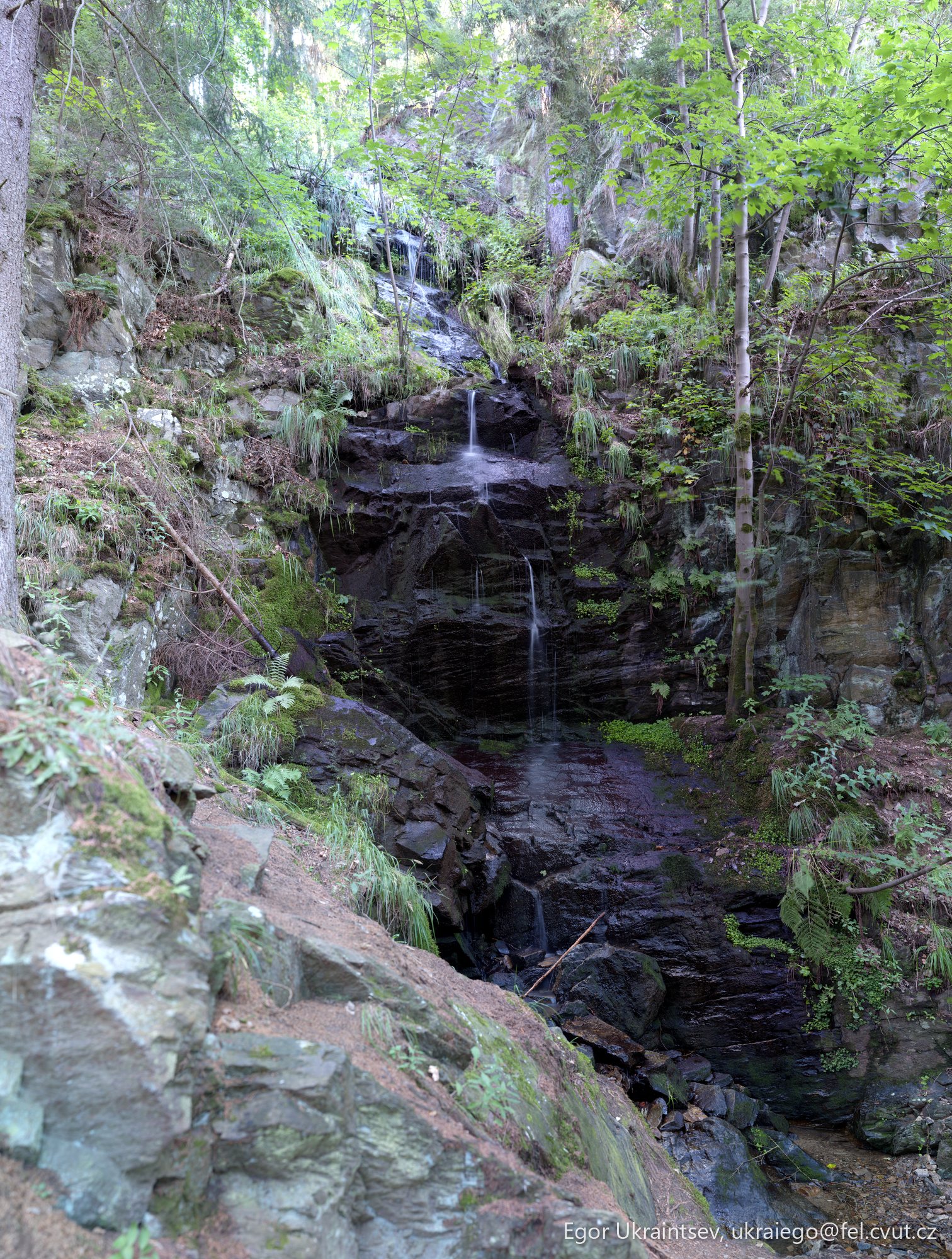 Waterfall in a forest · Vodopad