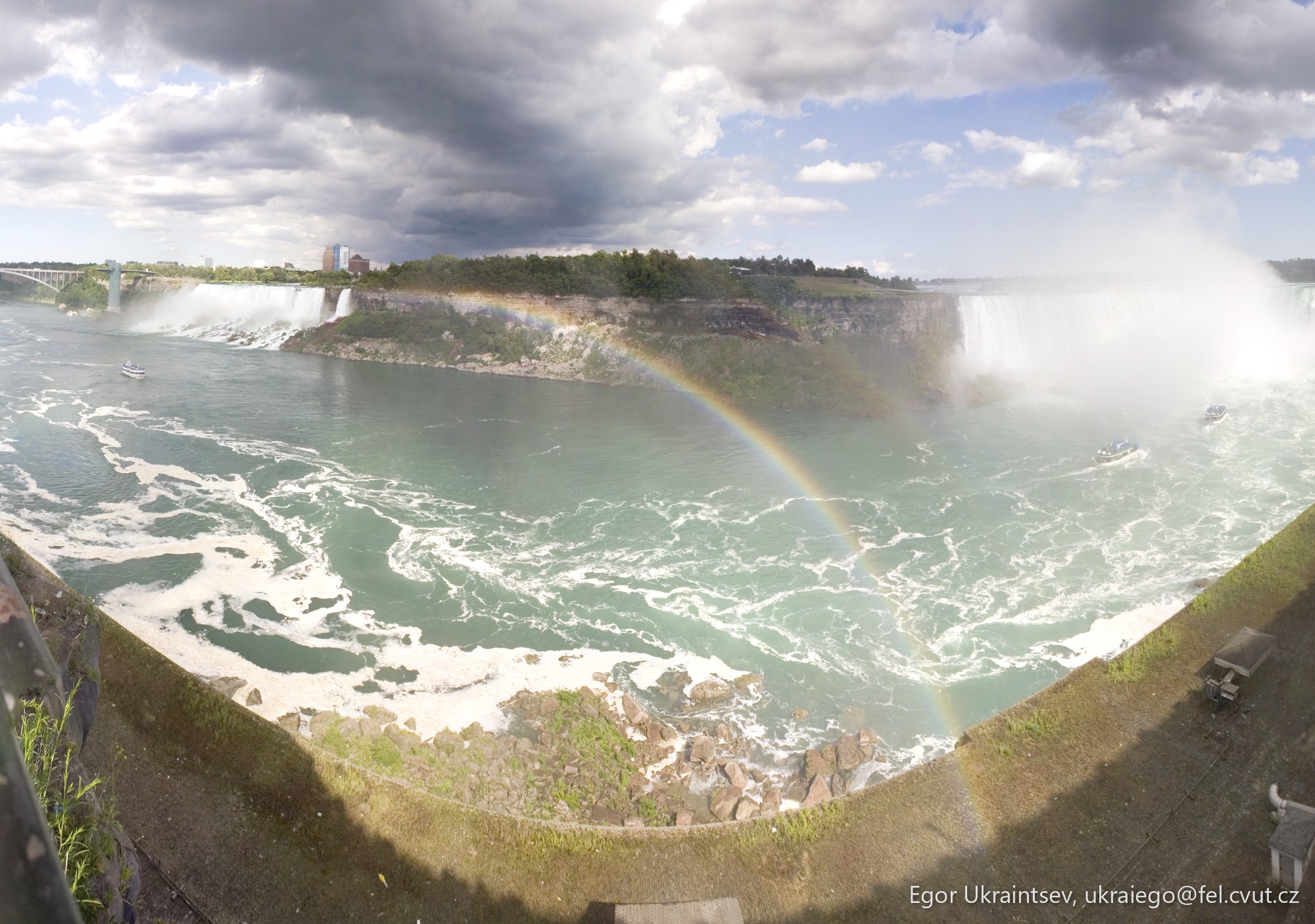 Rainbow over niagara falls