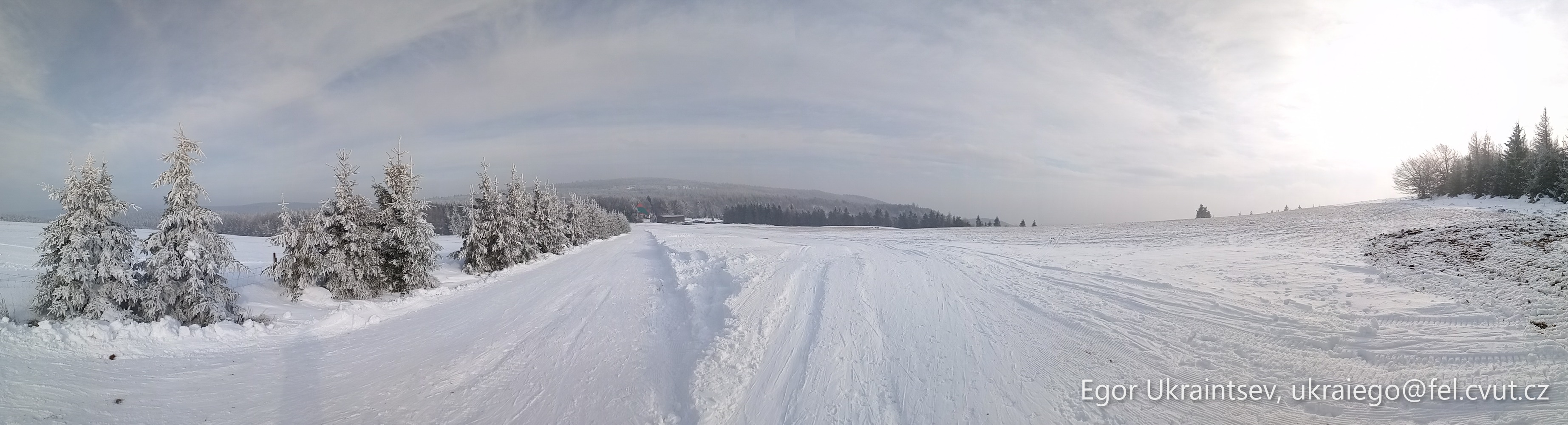 Snow covered road · P034 Phone 2020 02